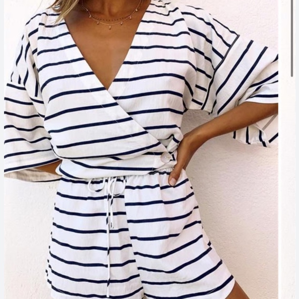 Sabo skirt striped shorts tunic set - Picture 2 of 13